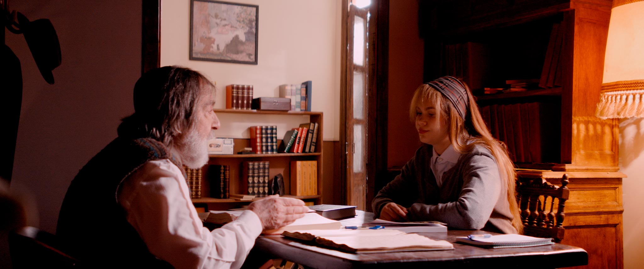 fotograma de la película documental EN BUSCA DEL MESÍAS